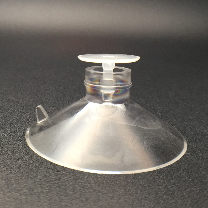 SUCTION CUP WITH TACK